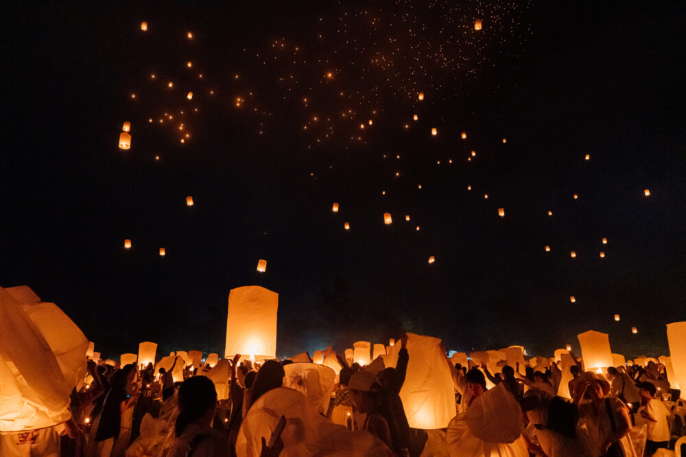 タイ旅行 / DAY 2 イーペン・コムローイ祭